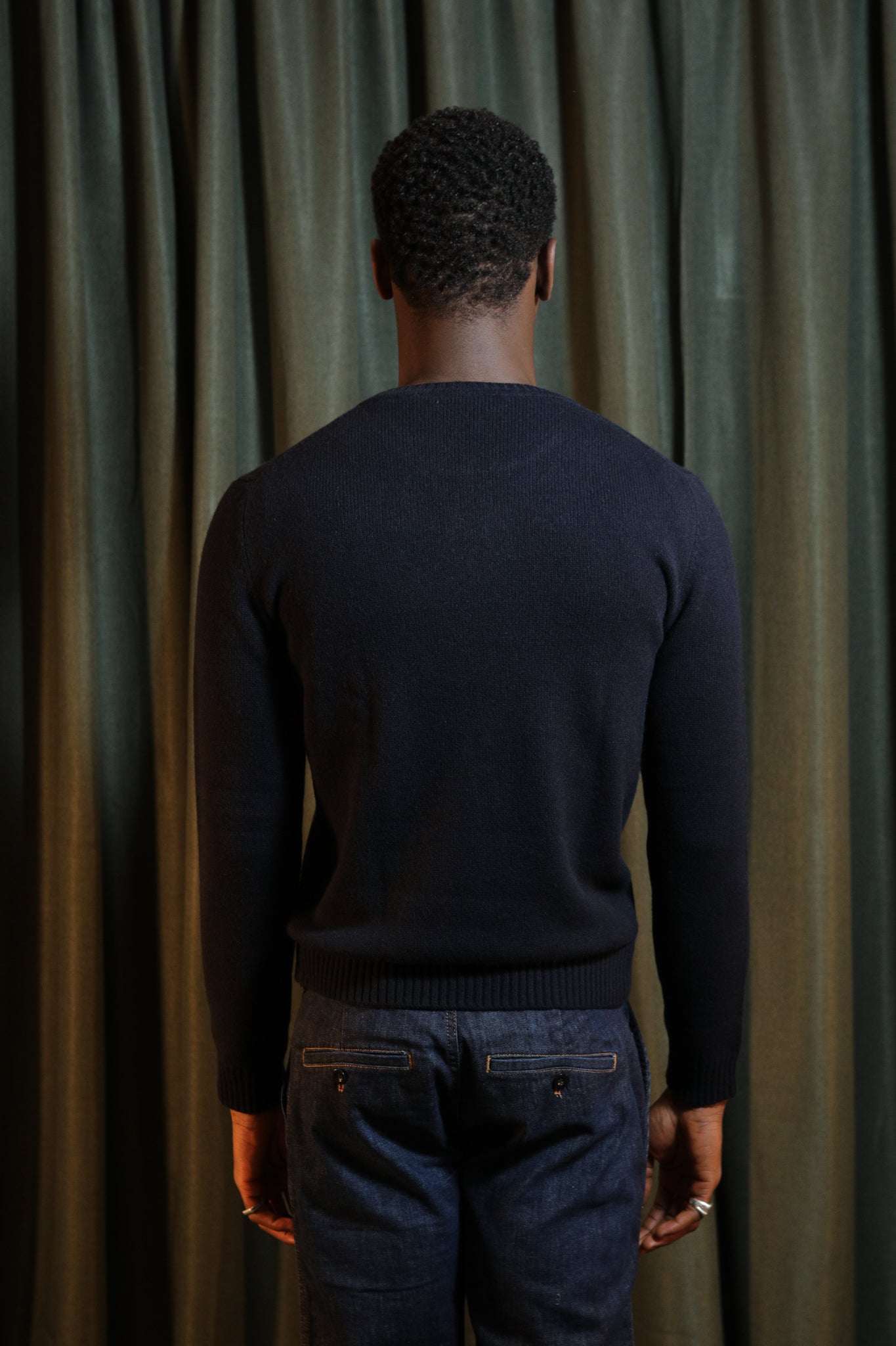 BELLWOOD - MAGLIONE GIROCOLLO IN CASHMERE BLU